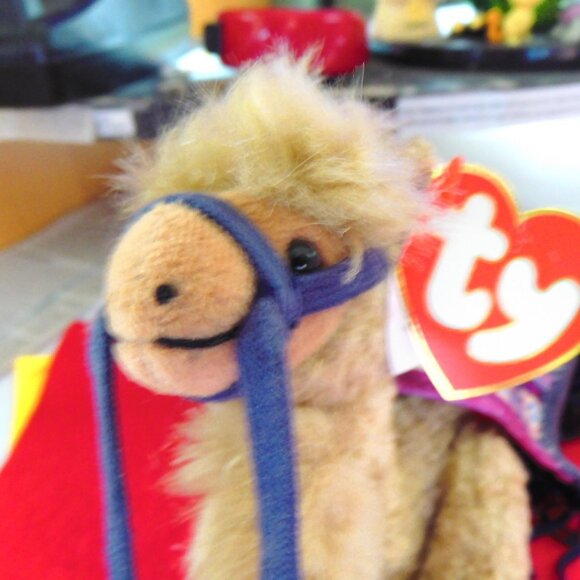 1993 TY Attic Treasures Collection Beanie Baby LAWRENCE the Camel Retired Plush - Picture 1 of 7